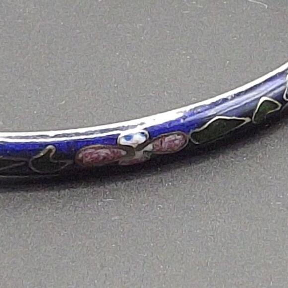Vintage Cloisonne Floral Bangle Bracelet, Dark Blue Enamel, 7 3/4 Inch, 1960s - Picture 12 of 12